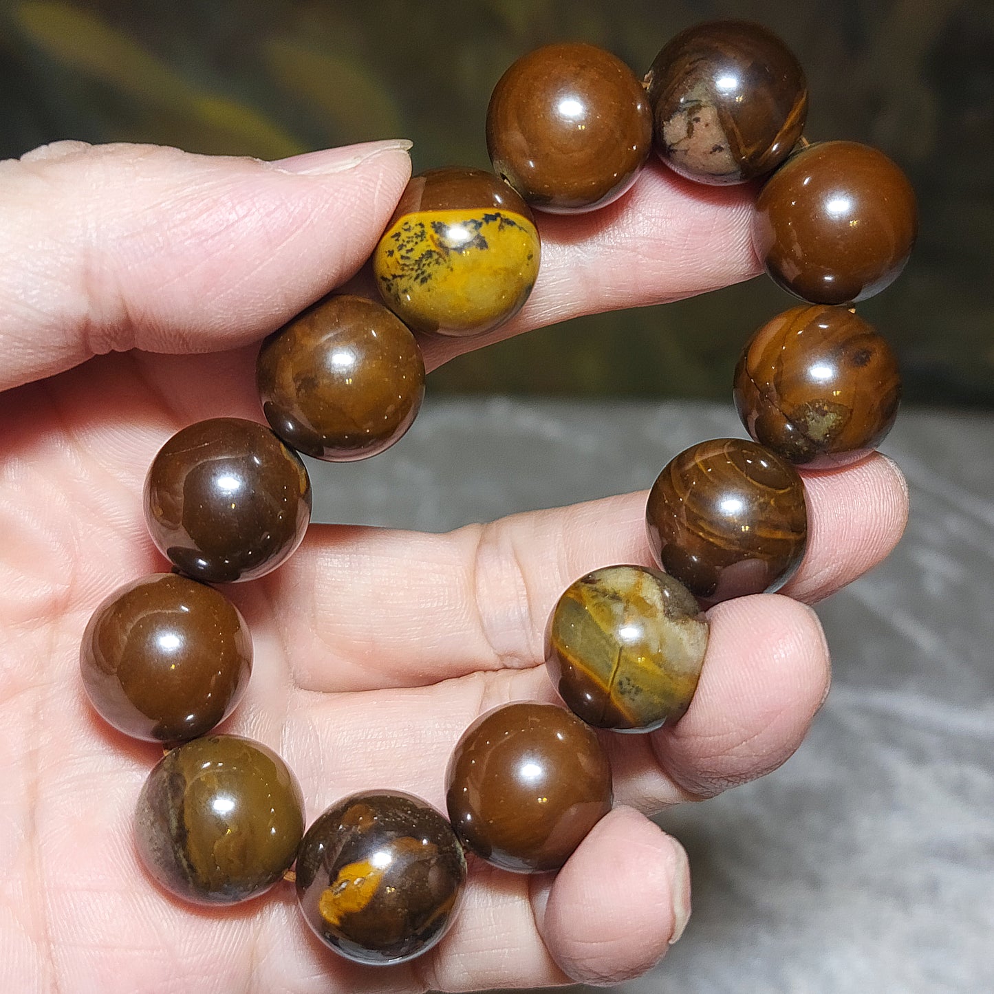 Gegegems Collection 16mm Premium Petrified Wood with vaious inclusions bracelet 精品大尺寸木化石手链