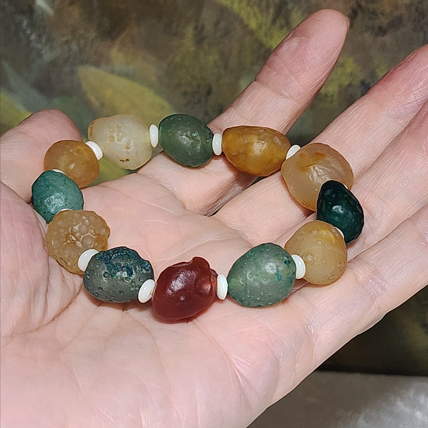 40.8 grams Premium raw Gobi Desert Agate & Tagua (Ivory-Fruit) bracelet 精品天然戈壁沙漠玛瑙原石配象牙果隔片手链
