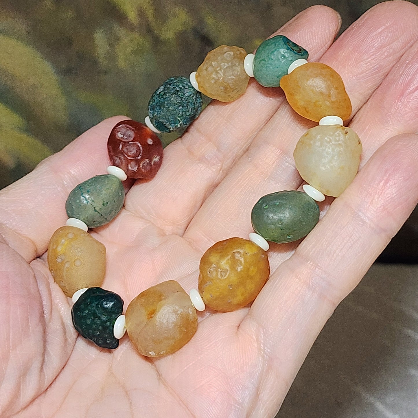 40.8 grams Premium raw Gobi Desert Agate & Tagua (Ivory-Fruit) bracelet 精品天然戈壁沙漠玛瑙原石配象牙果隔片手链