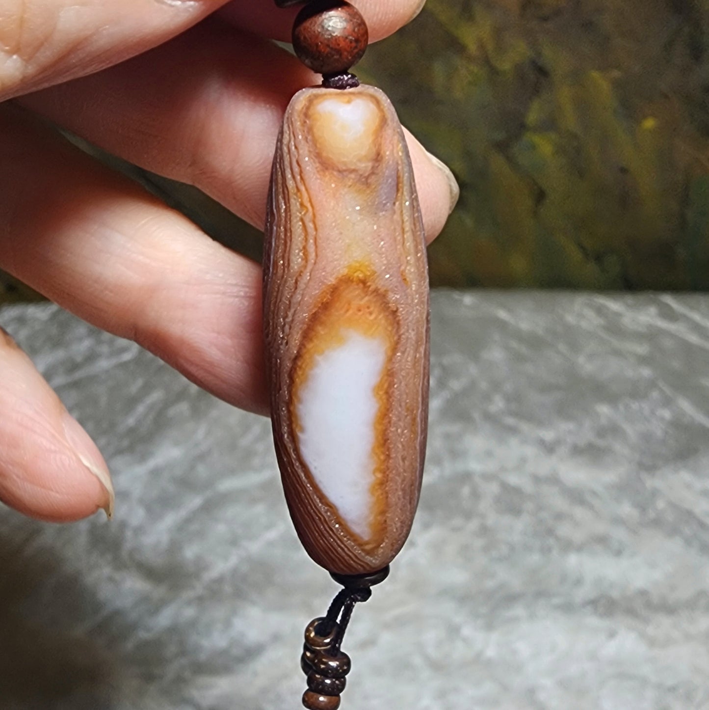 Gegegems Collection Tibetan Sardonyx Dzi pendant natural eye 4 Eyes natural pattern Taiwan map shape 收藏品藏传缠丝玛瑙天珠天眼四眼天然台湾图形