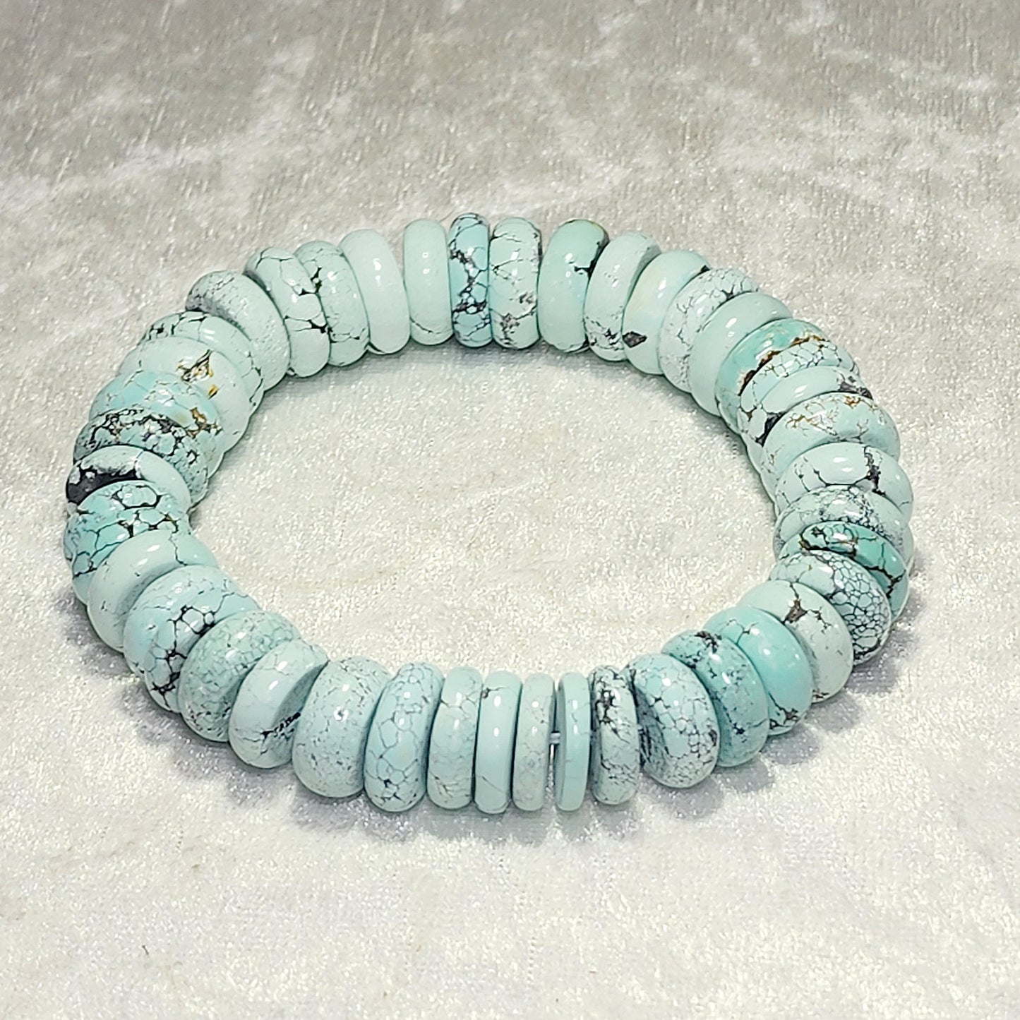 66 grams Large size premium natural untreated Hubei Turquoise donuts bracelet 大尺寸优质原矿湖北松石平安扣手链
