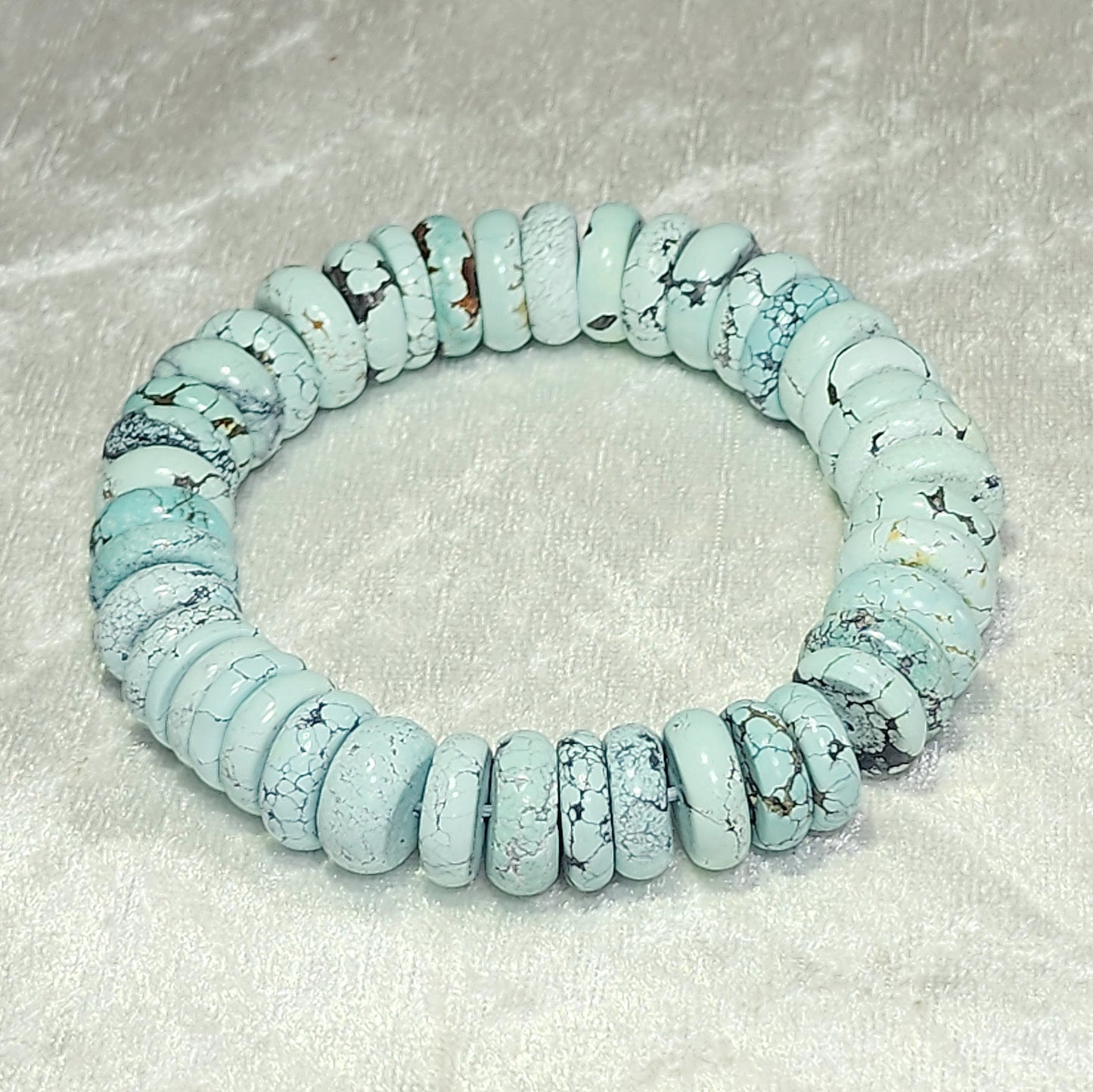 66 grams Large size premium natural untreated Hubei Turquoise donuts bracelet 大尺寸优质原矿湖北松石平安扣手链