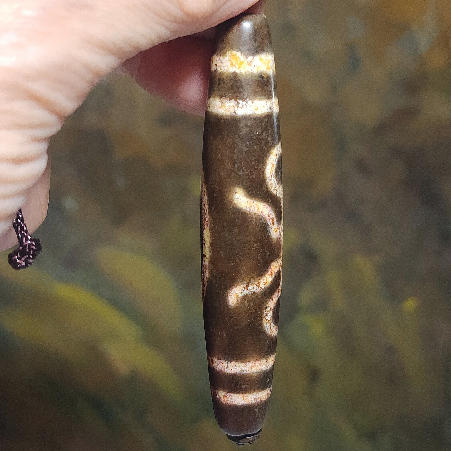 Rare 8cm Aged Tibetan Xang Xung special totem One Eye Two Benefactor Saviors Dzi pendant with red spots (with certificate) 藏传老矿满朱砂特殊图腾一眼双贵人天珠(带证书)