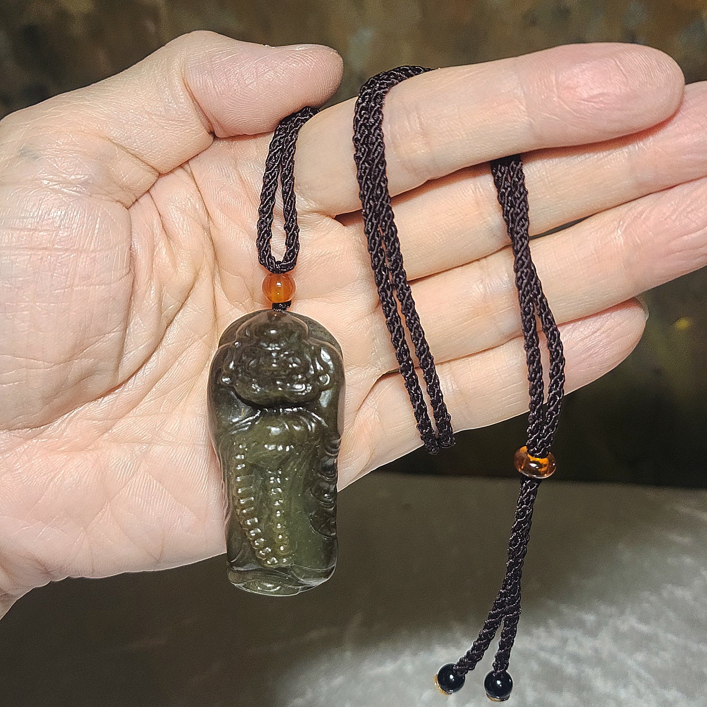 Premium Nephrite 3 dimensional Da Mo (Bodhidharma) Jade pendant (with certificate) 优质且末糖青白立体达摩吊坠(带证书)