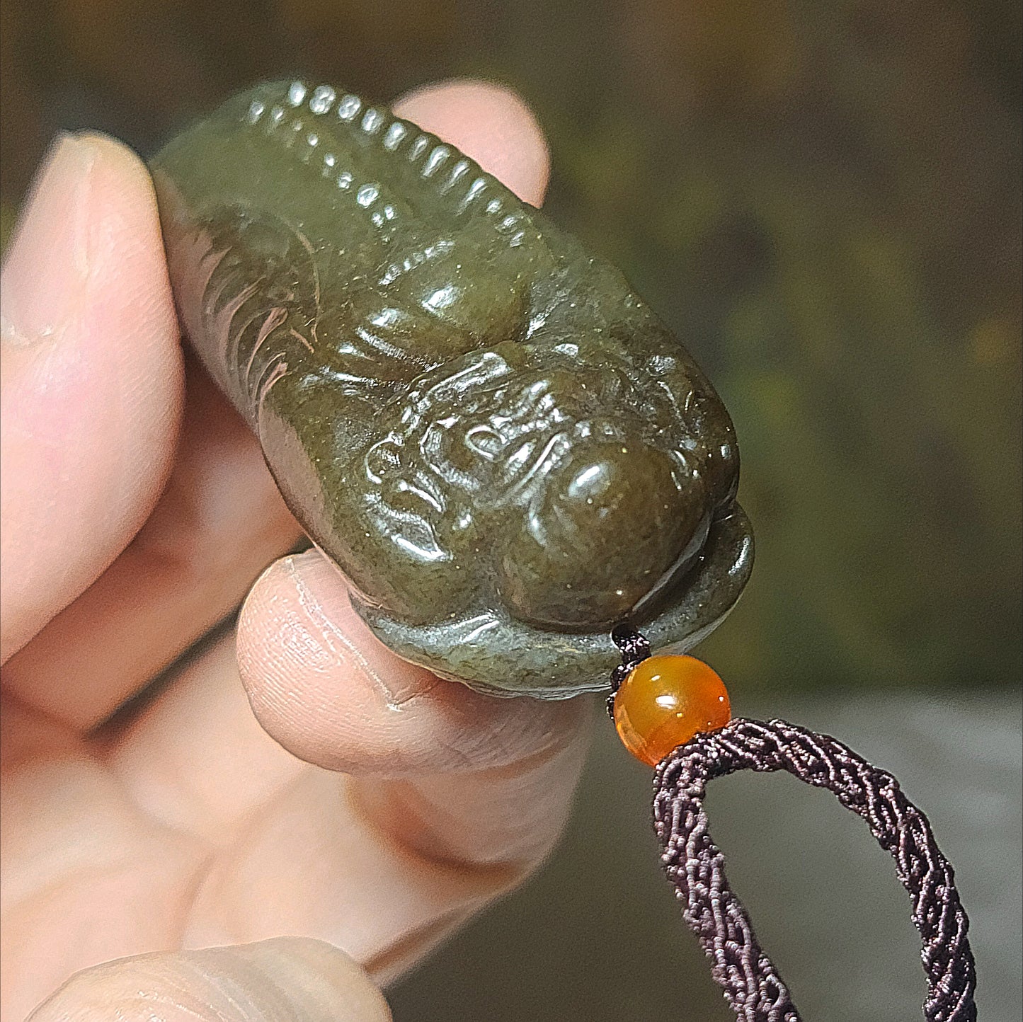 Premium Nephrite 3 dimensional Da Mo (Bodhidharma) Jade pendant (with certificate) 优质且末糖青白立体达摩吊坠(带证书)