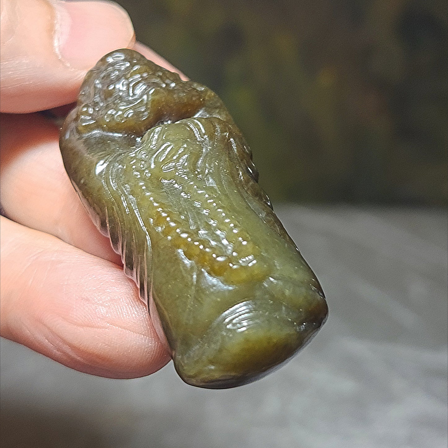 Premium Nephrite 3 dimensional Da Mo (Bodhidharma) Jade pendant (with certificate) 优质且末糖青白立体达摩吊坠(带证书)
