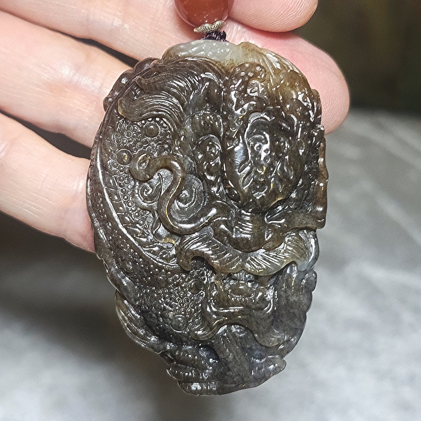 Premium Nephrite deep caramel & white hand carved 3 dimensional Dragon & Peanut handheld large pendant (with certificate) 精品且末和田玉糖白生意兴隆(龙、花生)手把件(带证书)