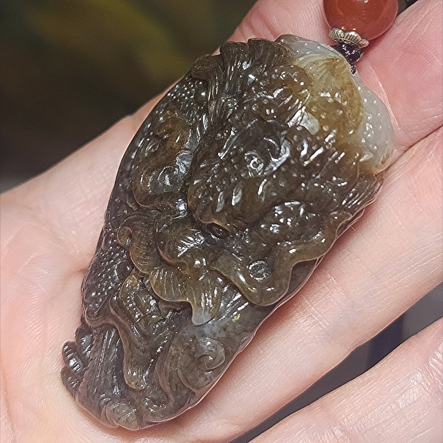 Premium Nephrite deep caramel & white hand carved 3 dimensional Dragon & Peanut handheld large pendant (with certificate) 精品且末和田玉糖白生意兴隆(龙、花生)手把件(带证书)