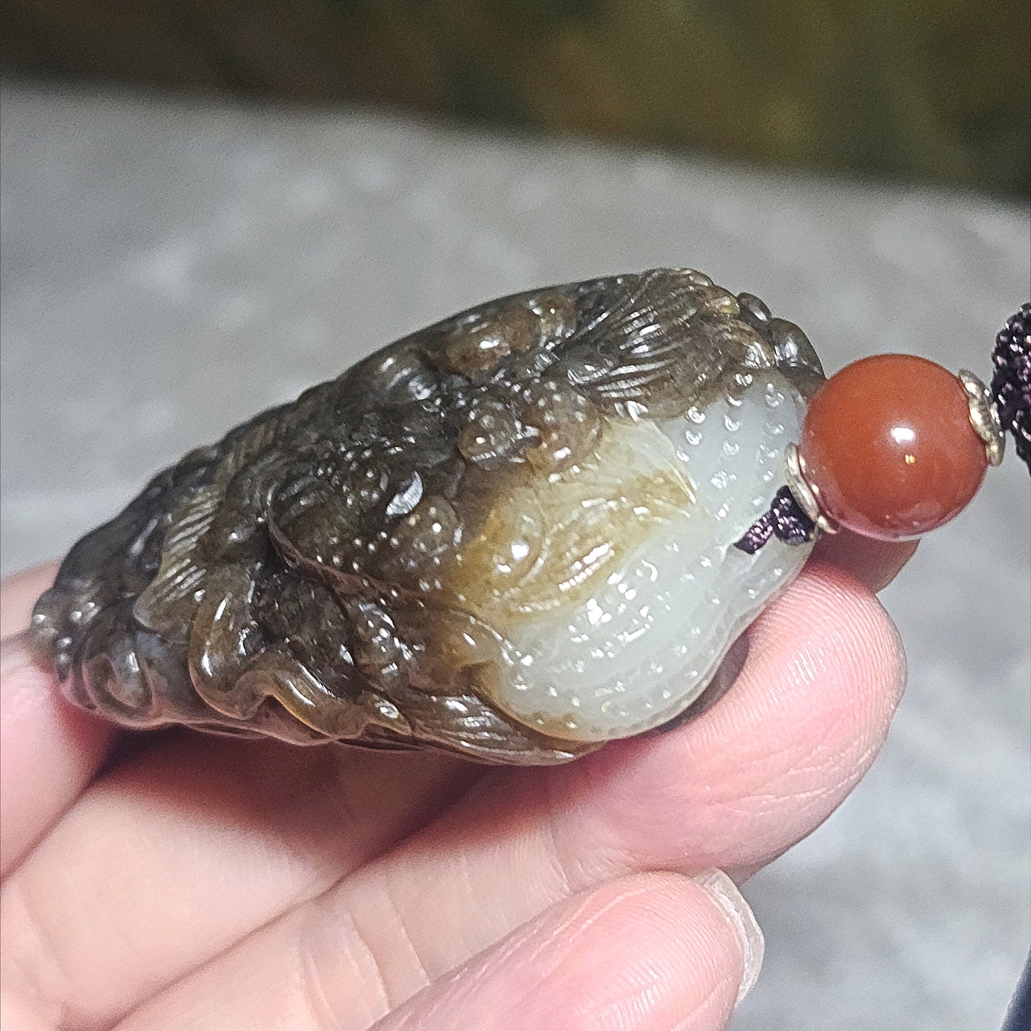 Premium Nephrite deep caramel & white hand carved 3 dimensional Dragon & Peanut handheld large pendant (with certificate) 精品且末和田玉糖白生意兴隆(龙、花生)手把件(带证书)