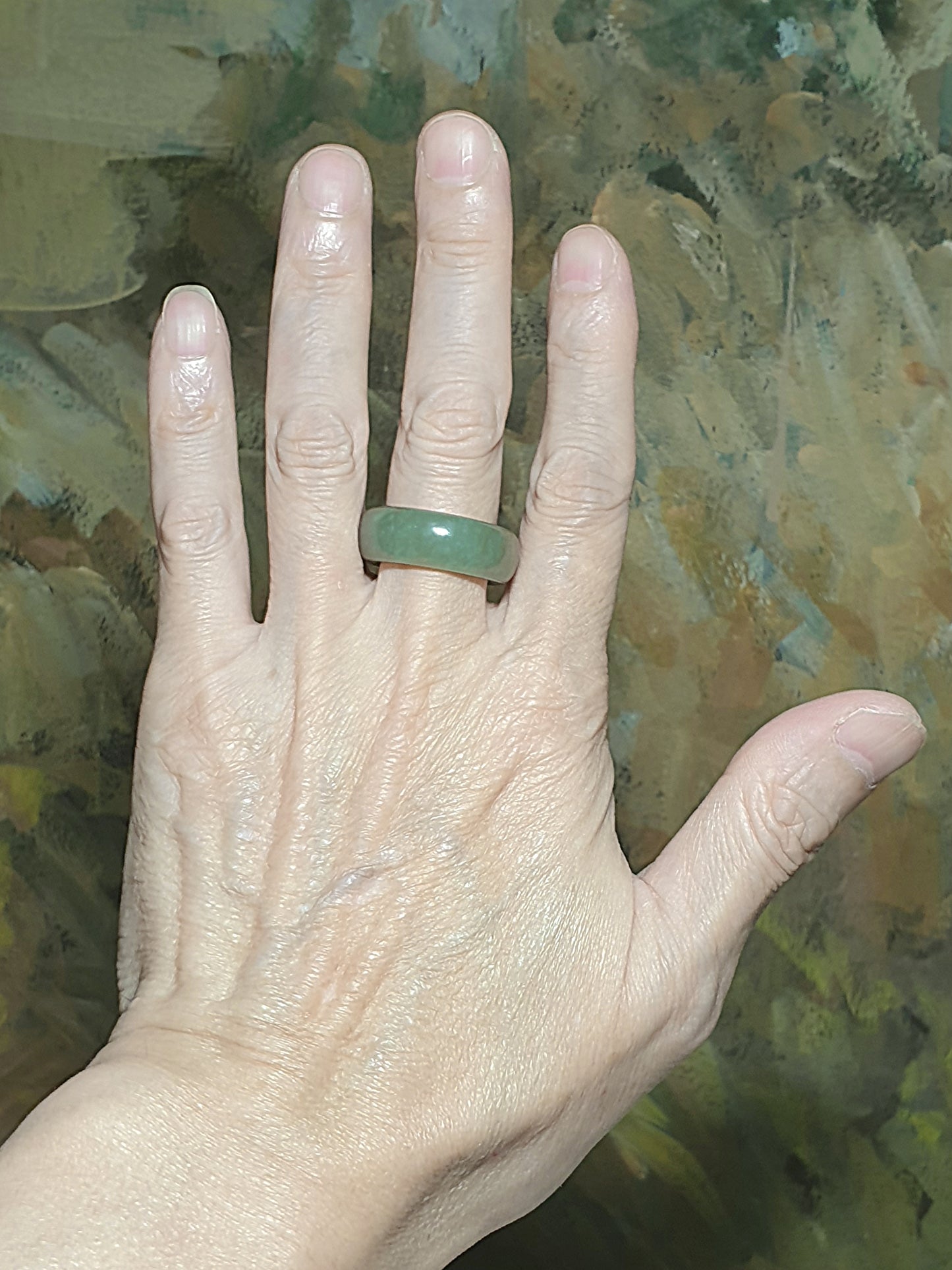 19.6mm Premium Nephrite greenish caramel brownish two tones Jade ring (with certificate) 19.6毫米和田玉且末糖青白双色戒指(带证书)