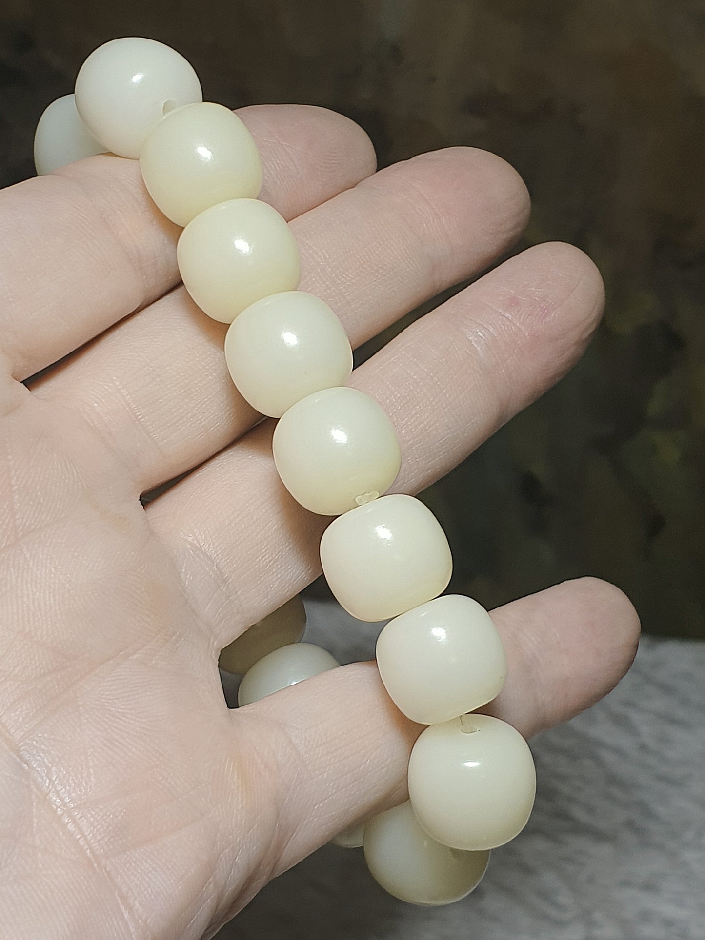 13.3mm "Bodhi Root (seeds of Corypha umbraculifea)" traditional old style cut beads bracelet 13.3毫米菩提根老型珠手串