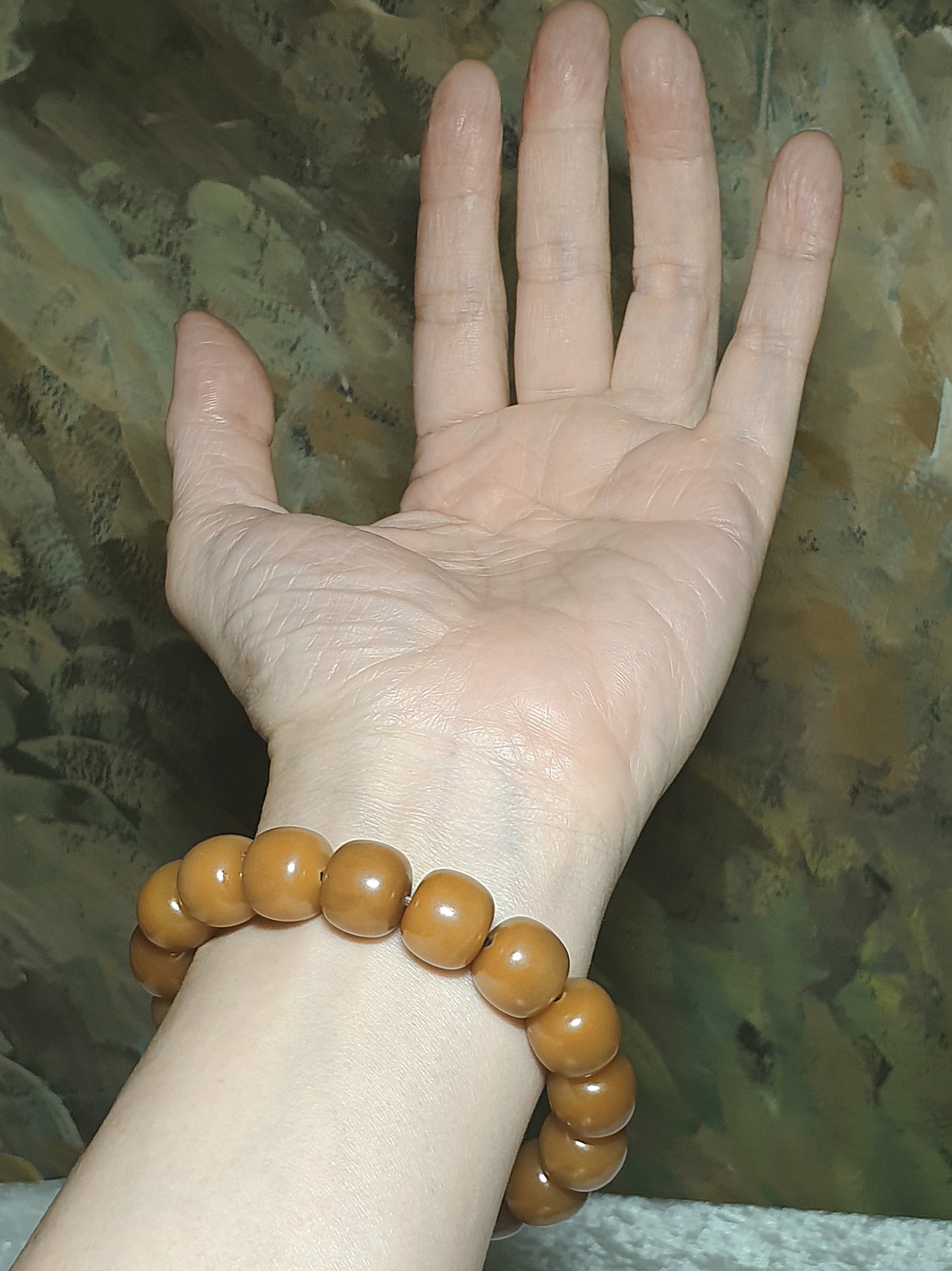 13.3mm "Bodhi Root (seeds of Corypha umbraculifea)" aged naturally turned brownish traditional old style cut beads bracelet 13.3毫米风化菩提根老型珠手串
