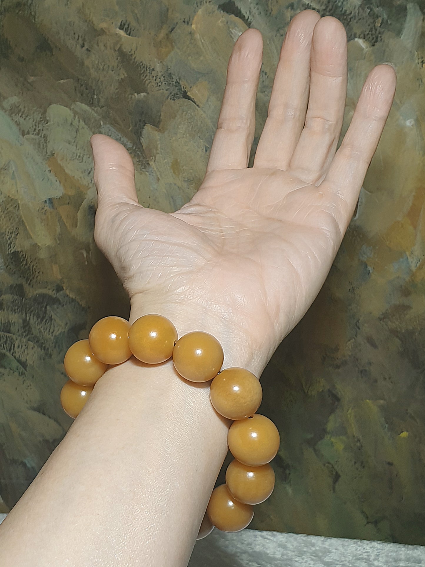 18.6mm "Bodhi Root (seeds of Corypha umbraculifea)" aged naturally turned brownish bracelet 18.6毫米风化菩提根手链