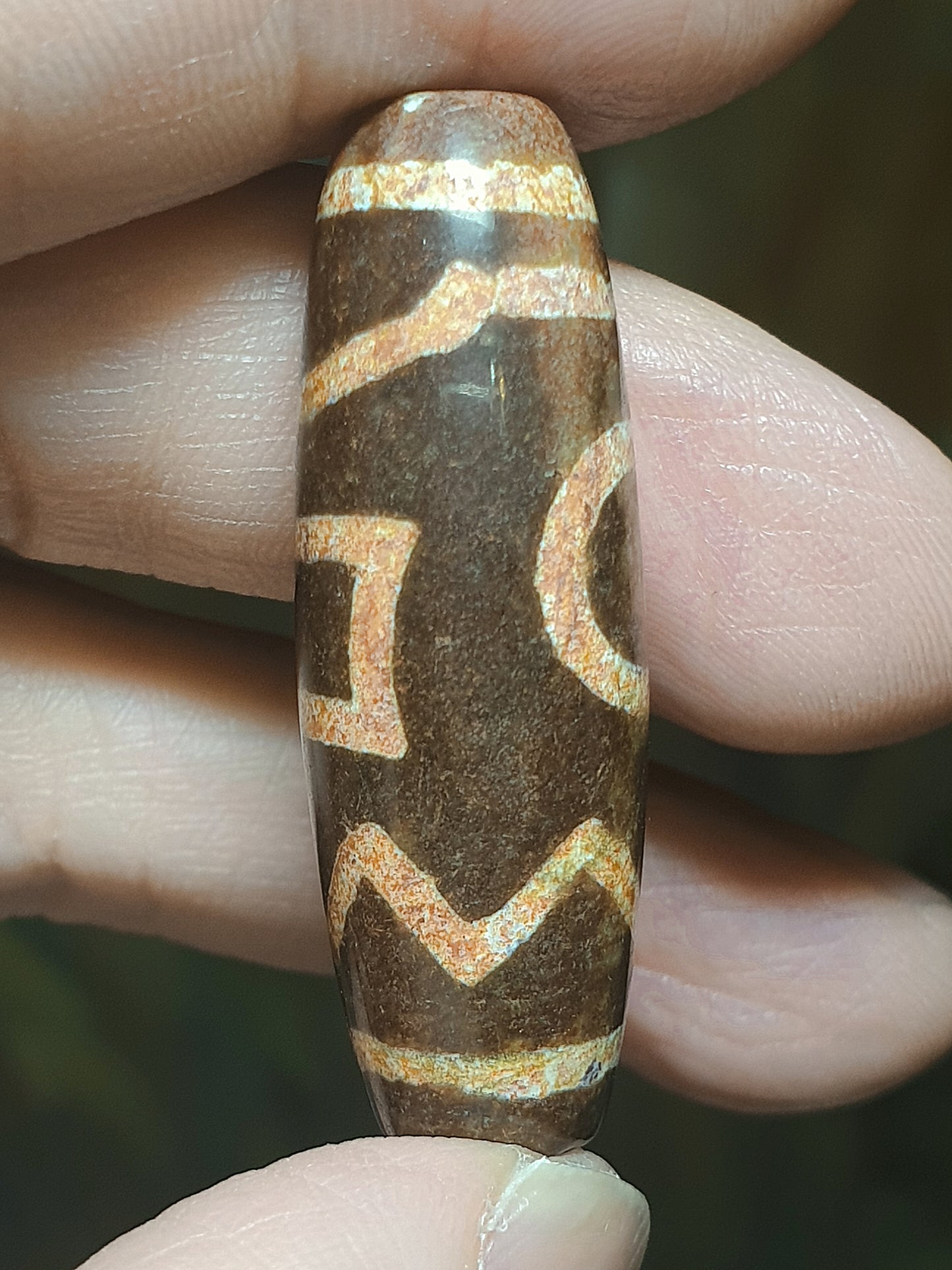 38.6mm Aged Tibetan Xang Xung (Zhang Zhung) "Xi Zeng Haui Xhu" Dzi with lots of very fine red spots pendant (with certificate, necklace string) 38.6毫米西藏老矿象雄满细朱砂息增怀诛天珠吊坠(带证书 送项链绳)