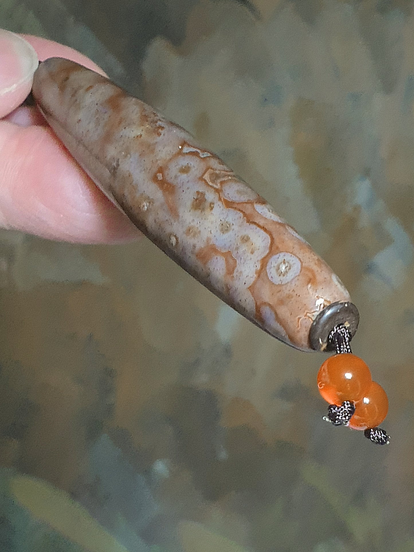 75mm Aged Tibetan Xang Xung (Zhang Zhung) Natural Eyes ("Heavenly Eyes") Dzi with lots of very fine red spots pendant (with certificate, necklace string) 75毫米西藏老矿象雄满细朱砂天眼天珠吊坠(带证书)