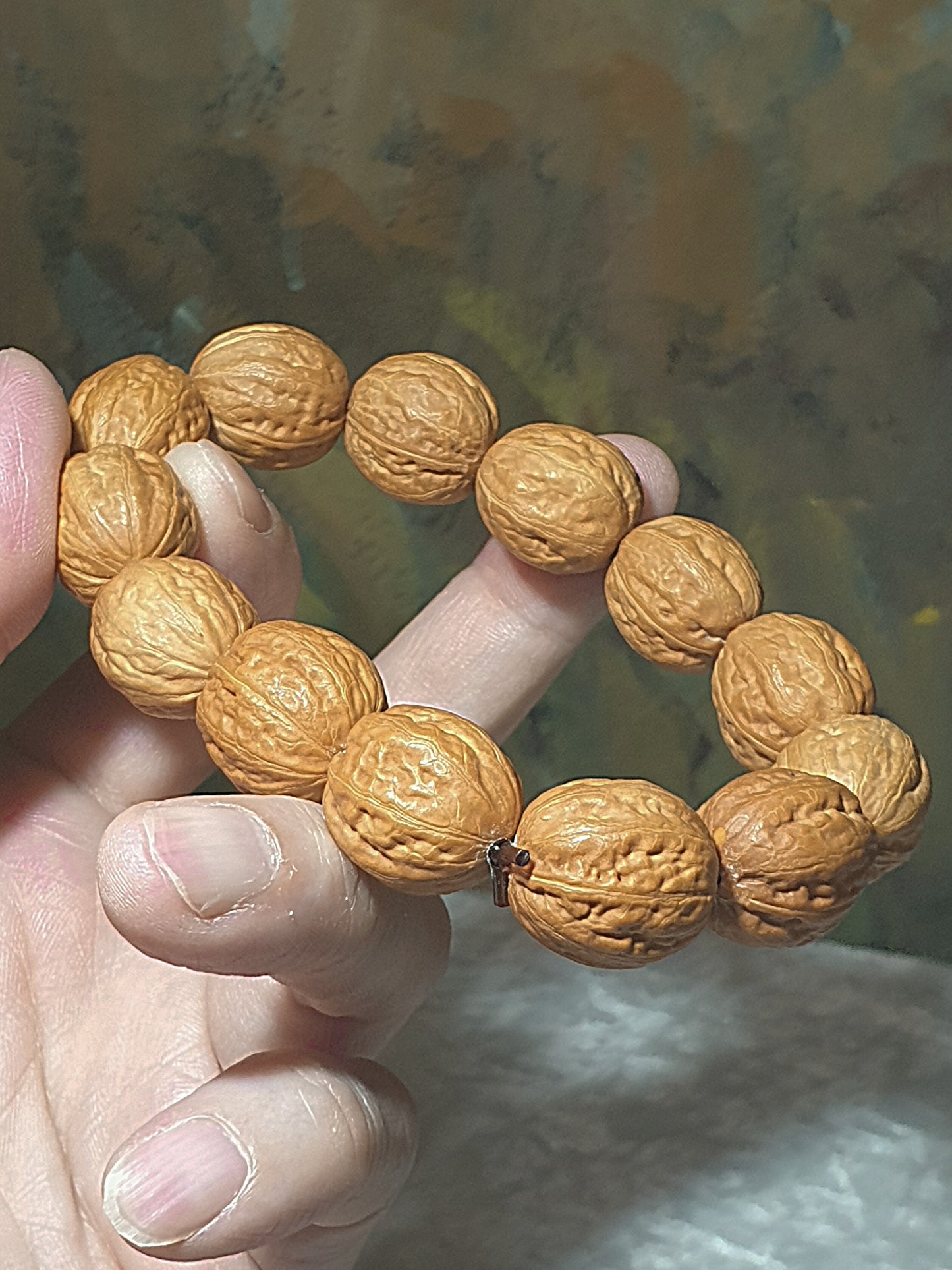 Rare small size 17mm Beijing Mentougou pinkish 8-ridge Walnuts bracelet/hand-held 罕见小尺寸17毫米北京门头沟粉红皮秋子八棱手链/手持