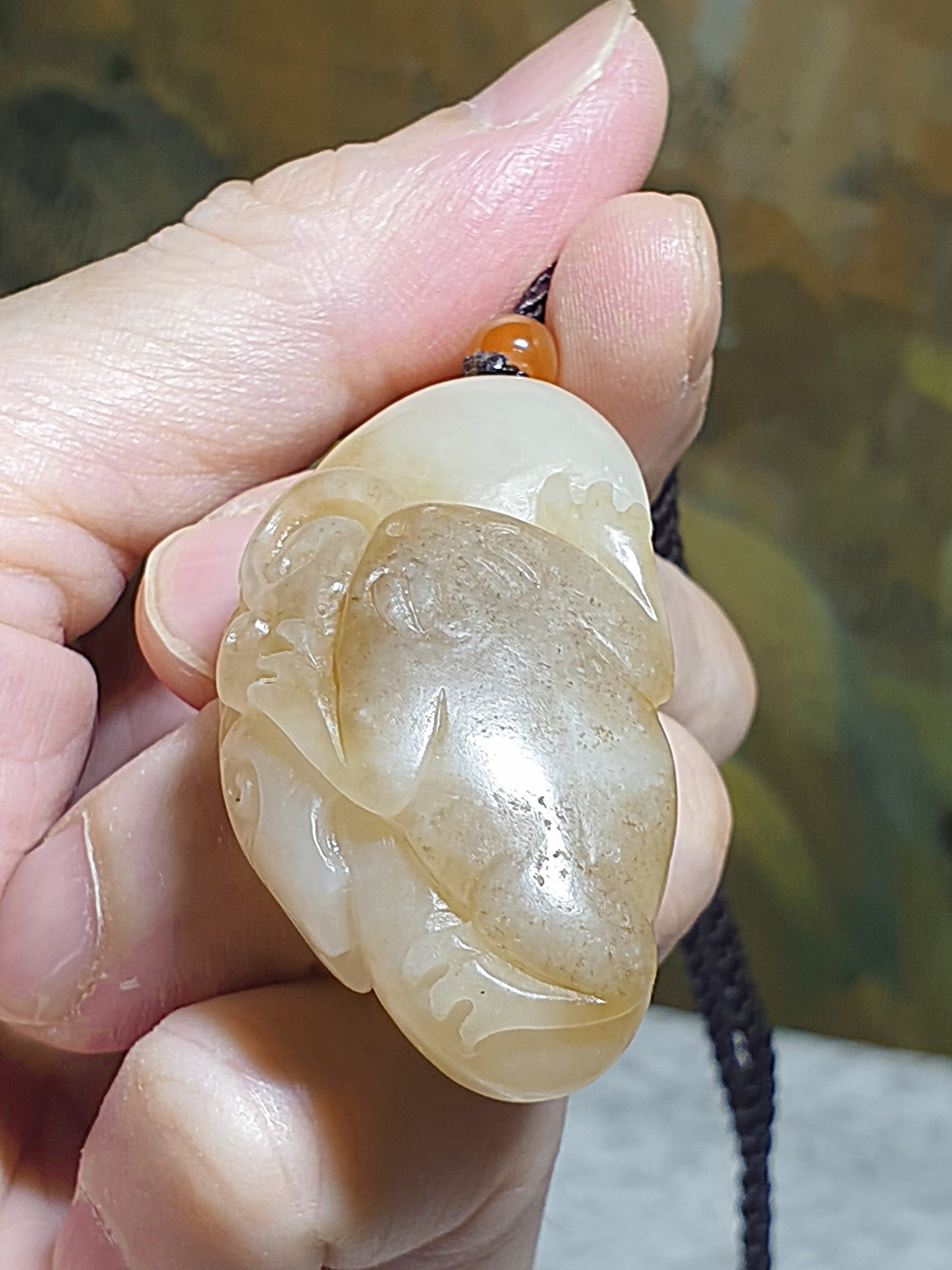 Premium Nephrite caramel brownish and warm whitish carved 3-Leg Toad (front), small Ruyi (next to the Toad) and a big Ruyi (back) Jade pendant (with certificate) 和田玉且末糖白三脚金蟾(前面)小如意(侧面)大如意(背面) 吊坠(带证书)