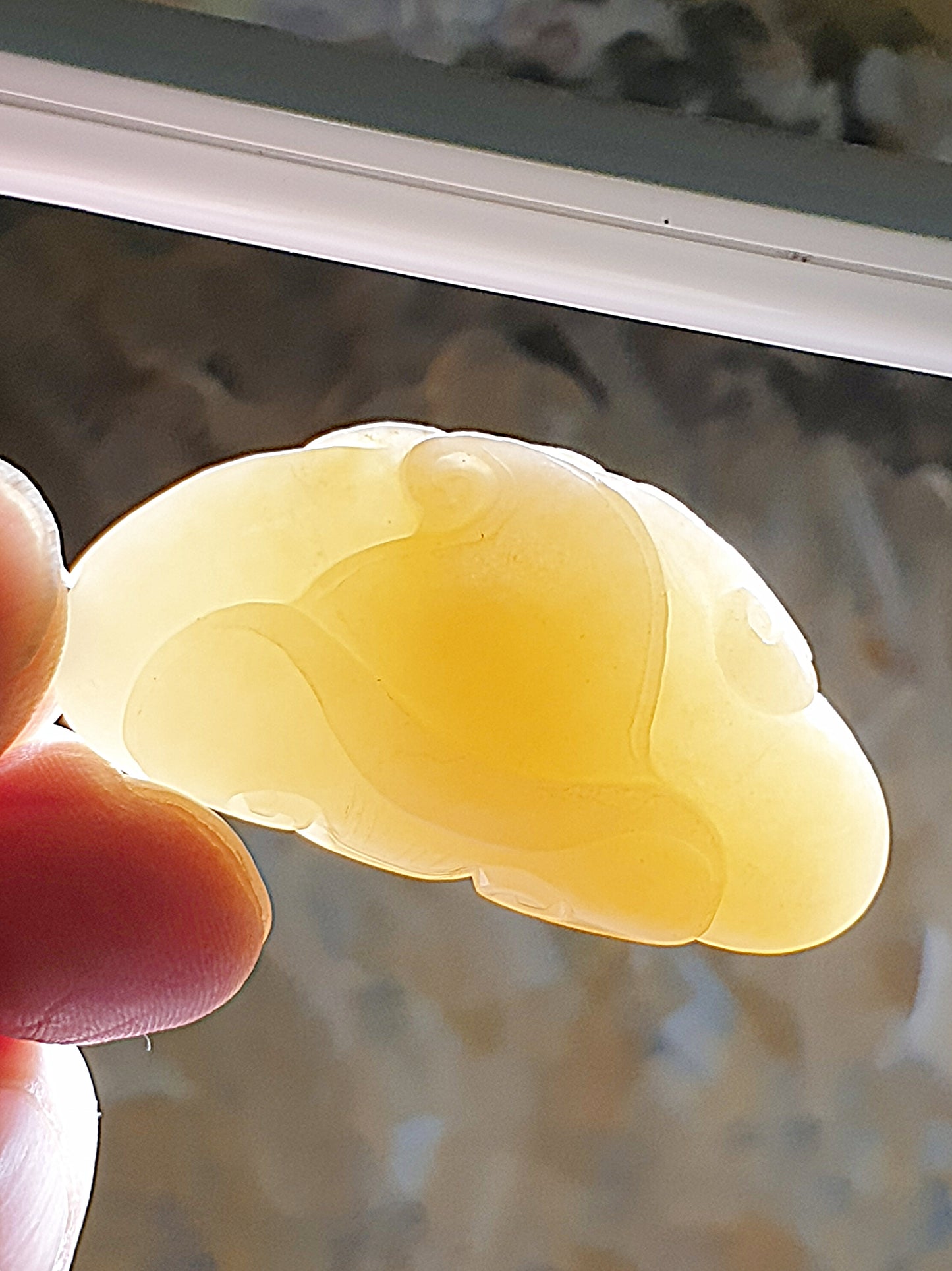Premium Nephrite caramel brownish and warm whitish carved 3-Leg Toad (front), small Ruyi (next to the Toad) and a big Ruyi (back) Jade pendant (with certificate) 和田玉且末糖白三脚金蟾(前面)小如意(侧面)大如意(背面) 吊坠(带证书)