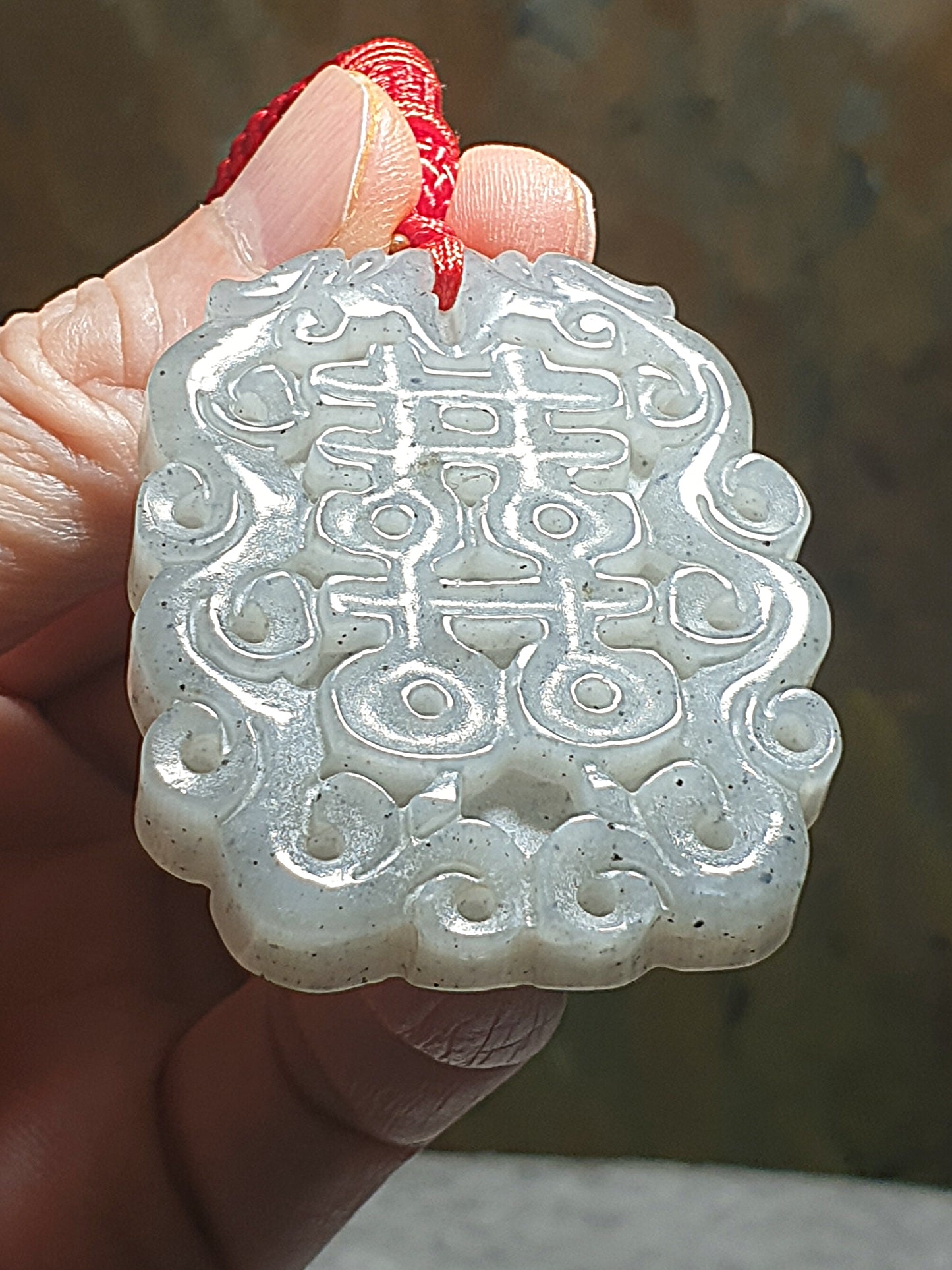 Premium Nephrite carved Dragon & Phoenix and Chinese character 囍 (Double Happiness) Jade pendant (with certificate) 和田玉青花龙凤囍(双喜)吊坠(带证书)