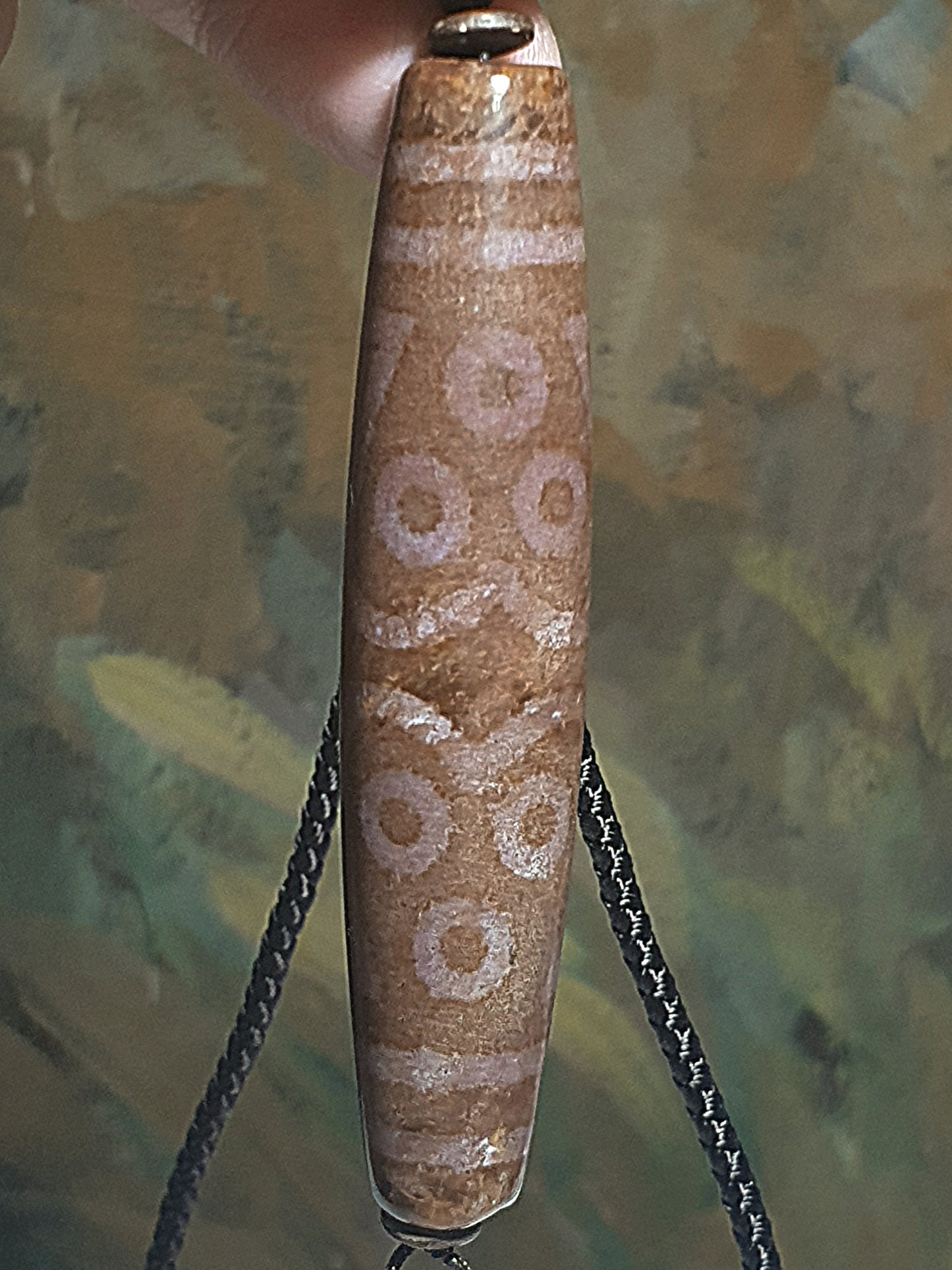 78.5mm XL Aged Tibetan Xang Xung (Zhang Zhung) 11-Eye Dzi with lots of fine red spots (with certificate) 78.5毫米特大号西藏老矿象雄满朱砂十一眼天珠(带证书)