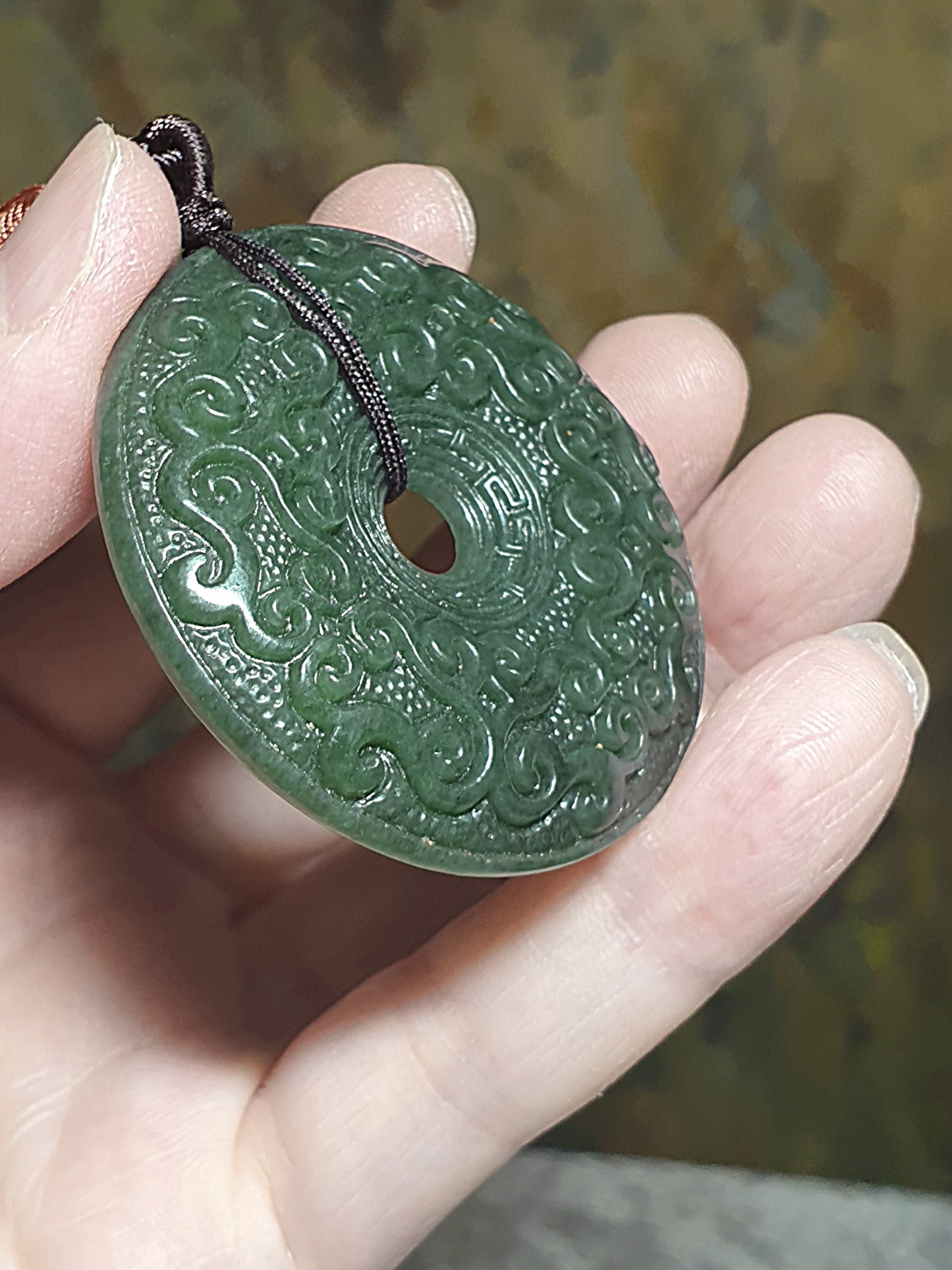 Premium Nephrite green with blue hue double sides carvings Interlaced Floral pattern Donut pendant (with certificate) 优质和田玉且末青绿带蓝调双面雕刻缠枝纹古云纹龙纹平安扣吊坠(带证书)