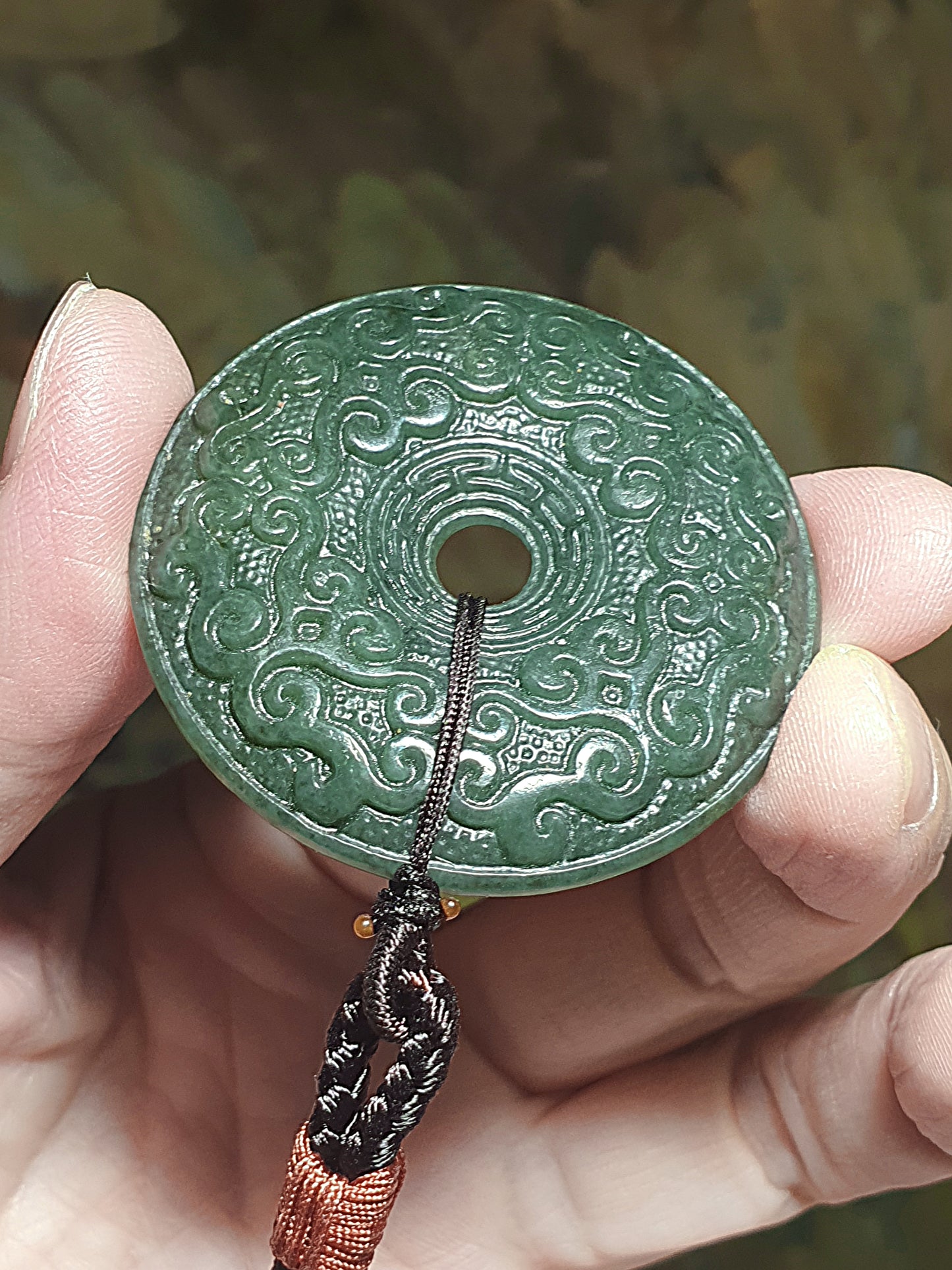Premium Nephrite green with blue hue double sides carvings Interlaced Floral pattern Donut pendant (with certificate) 优质和田玉且末青绿带蓝调双面雕刻缠枝纹古云纹龙纹平安扣吊坠(带证书)