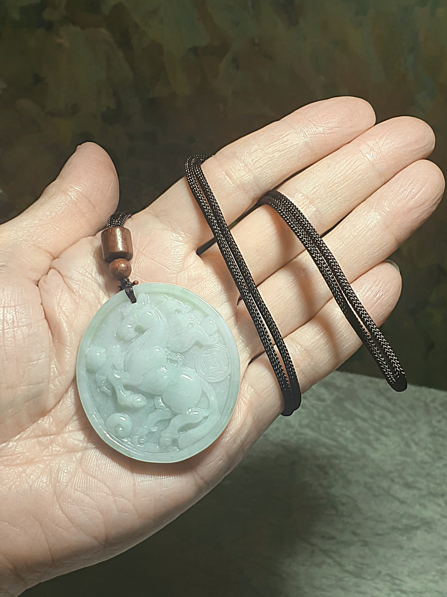 Type A Jadeite light green Horse and Ancient Coin Jade pendant (with certificate) 翡翠淡绿马上有钱(骏马、铜钱)吊坠(带证书)