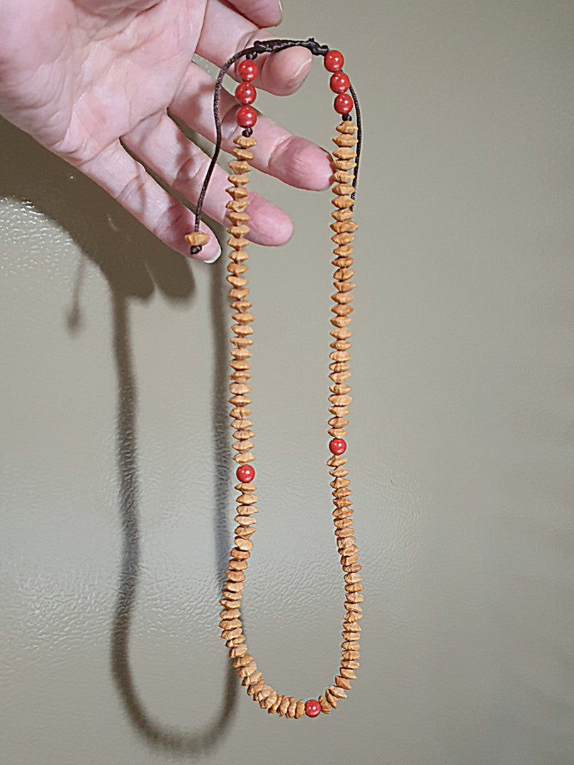 8.3mm "Double sides Lotus" seed (Gold Leaf Bodhi) 108 mala with natural purest Cinnabar necklace 8.3毫米天然双面莲花(又名钱串子、金叶菩提、金钱菩提、招财纳福)108念珠配6.7毫米原矿朱砂圆珠项链