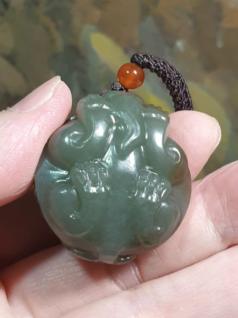 Premium Nephrite 2 tones bluish green caramel brown hand carved Dragon-Tortoise Jade pendant/handheld (with certificate) 和田玉且末蓝调青白糖双色全手工雕刻龙龟吊坠/手把(带证书)