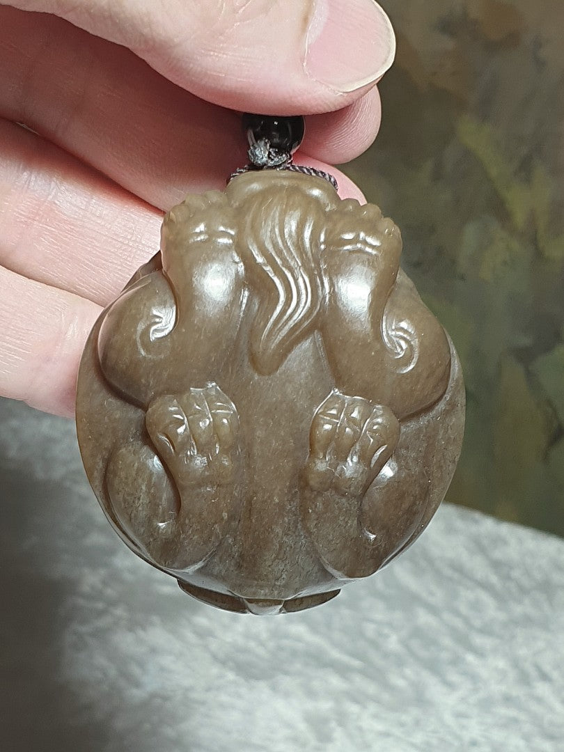 130 grams large size premium Nephrite old yellowish caramel brown hand carved Dragon-Tortoise Jade handheld/display (with certificate) 130克大尺寸和田玉且末老黄糖全手工雕刻龙龟手把/摆件/茶宠(带证书)