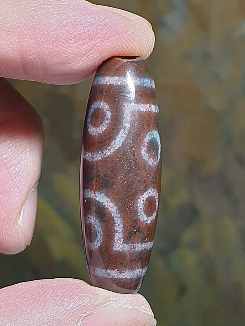 38.8mm aged Tibetan Xang Xung (Zhang Zhung) 7-Eye Purest Dzi with fine granular red spots (with certificate, free necklace cord) 38.8毫米西藏老矿象雄满朱砂至纯七眼天珠(带证书 送项链绳)