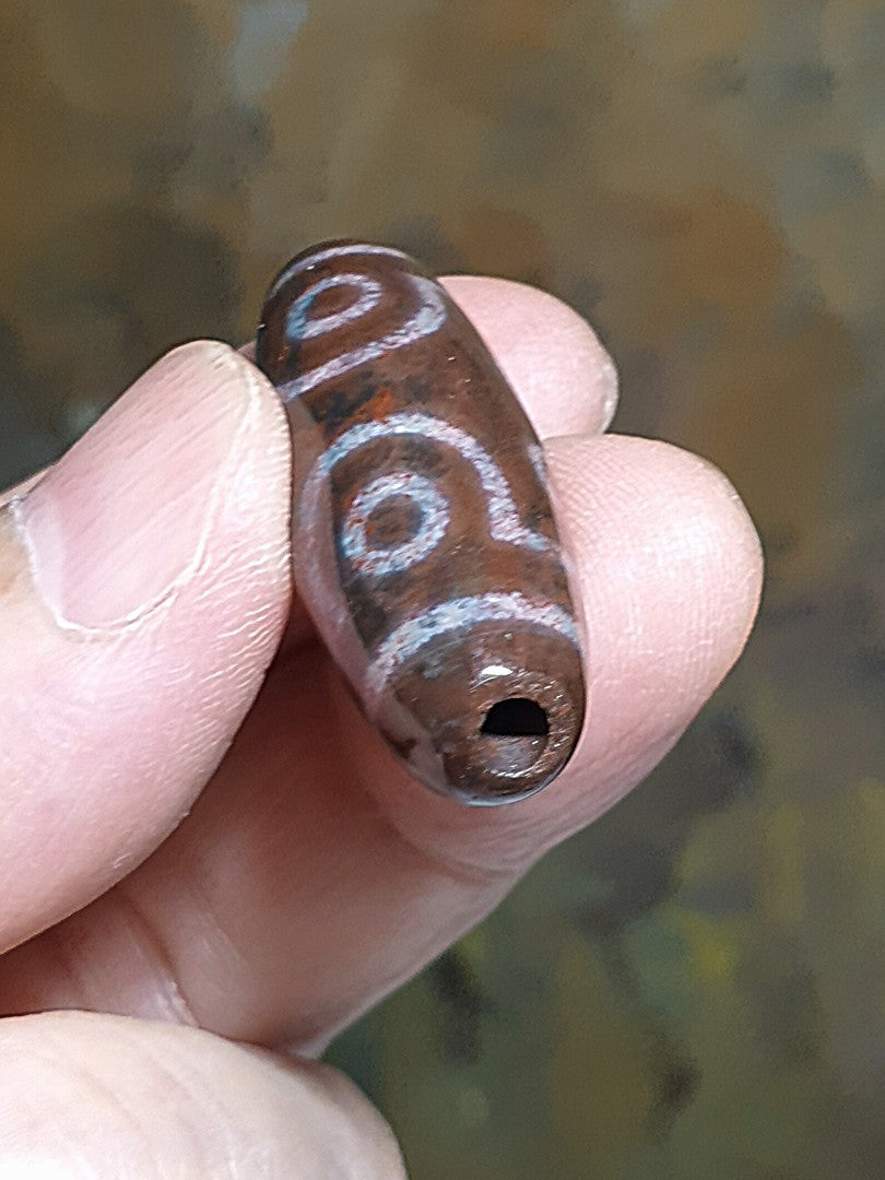 38.8mm aged Tibetan Xang Xung (Zhang Zhung) 7-Eye Purest Dzi with fine granular red spots (with certificate, free necklace cord) 38.8毫米西藏老矿象雄满朱砂至纯七眼天珠(带证书 送项链绳)