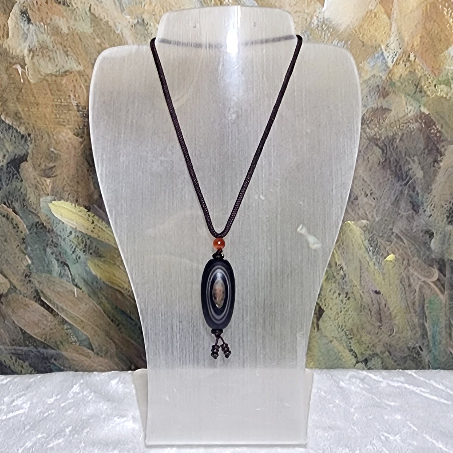 36.3mm Tibetan Sardonyx Natural Eye 1 Eye Buddha Eye Da Luo Dzi pendant [Natural Crystal] 藏传天然缠丝玛瑙天眼一眼佛眼达洛天珠吊坠
