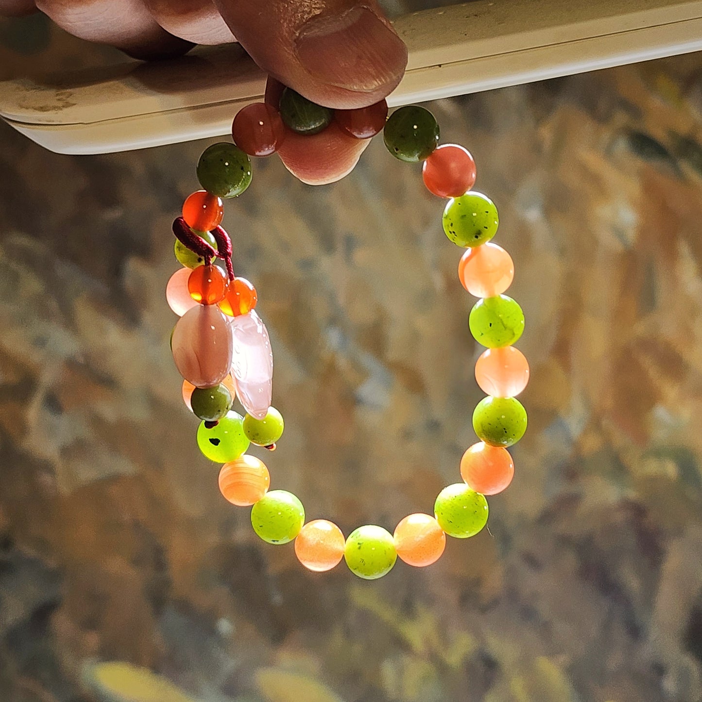 Gegegems Creation 8mm Canada apple green Nephrite with Jiu Kou Nan Hong and Yanyuan Agate bracelet [Natural Crystal] 精品加拿大和田玉苹果绿碧玉九口南红盐源玛瑙手链