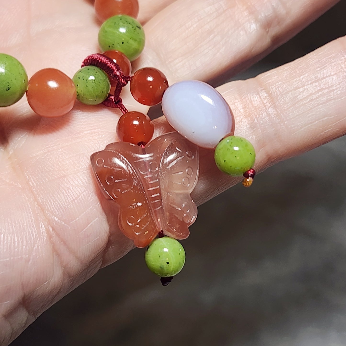 Gegegems Creation 8mm Canada apple green Nephrite with Jiu Kou Nan Hong and Yanyuan Agate bracelet [Natural Crystal] 精品加拿大和田玉苹果绿碧玉九口南红盐源玛瑙手链