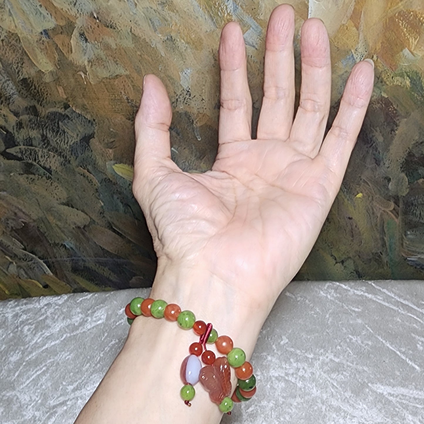 Gegegems Creation 8mm Canada apple green Nephrite with Jiu Kou Nan Hong and Yanyuan Agate bracelet [Natural Crystal] 精品加拿大和田玉苹果绿碧玉九口南红盐源玛瑙手链