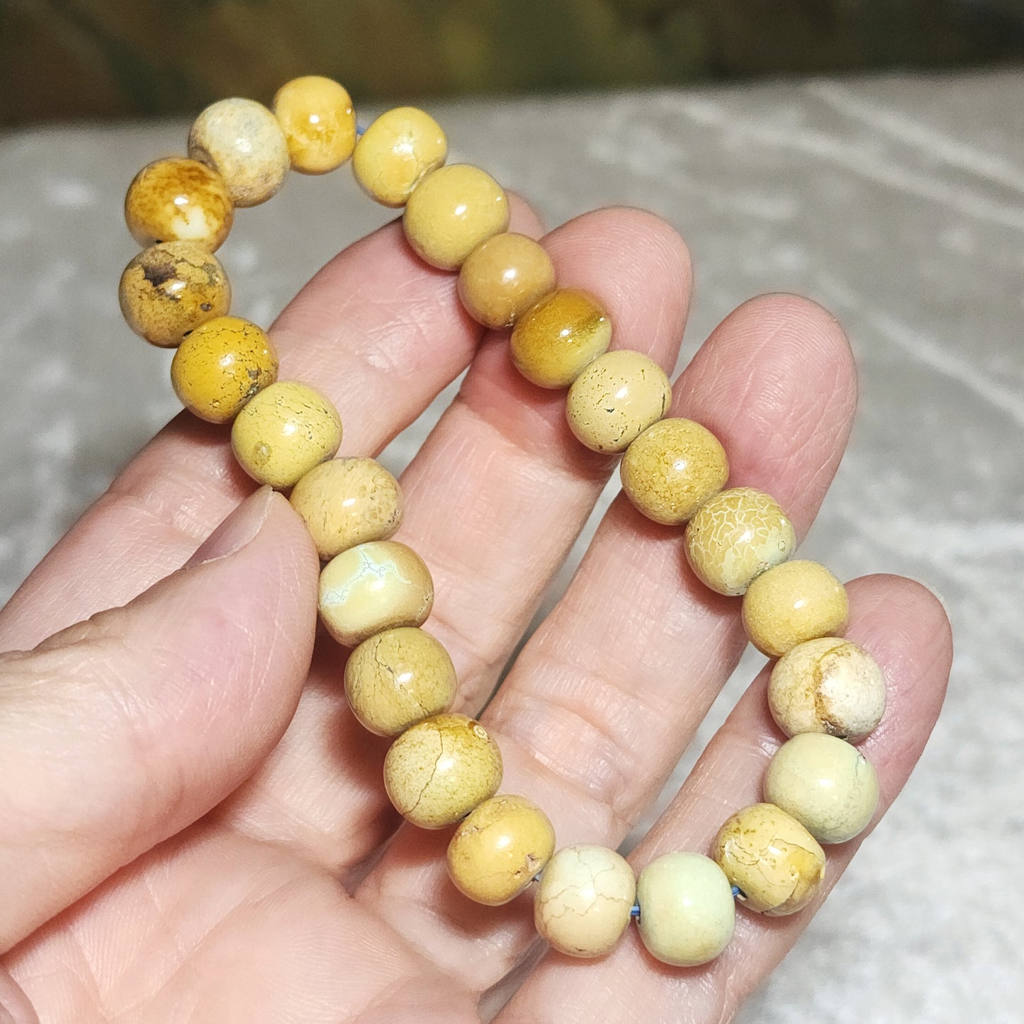 9.5mm+ Premium natural untreated Hubei Turquoise yellow green traditional old style beads bracelet  精品天然原矿湖北松石菜籽黄老型珠手链