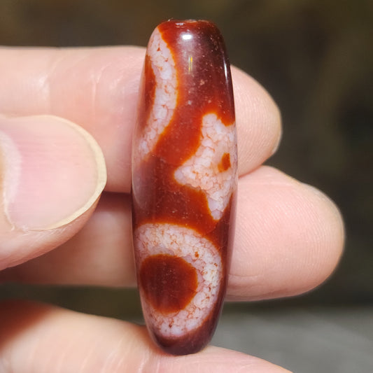 37.3mm Aged Tibetan Red Chalcedony with "Blood Streak" Sun Moon & Star Dzi pendant (with certificate, free necklace string) 西藏老矿红玉髓“血丝”日月星天珠(带证书 送项链绳)