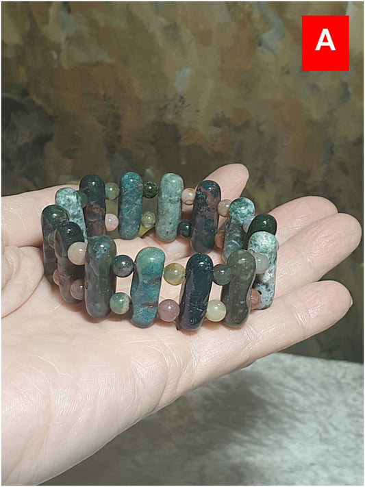 24mm (height) Premium natural untreated Bloodstone bracelet [Natural Crystal] 24毫米(高)天然无优化血石手链