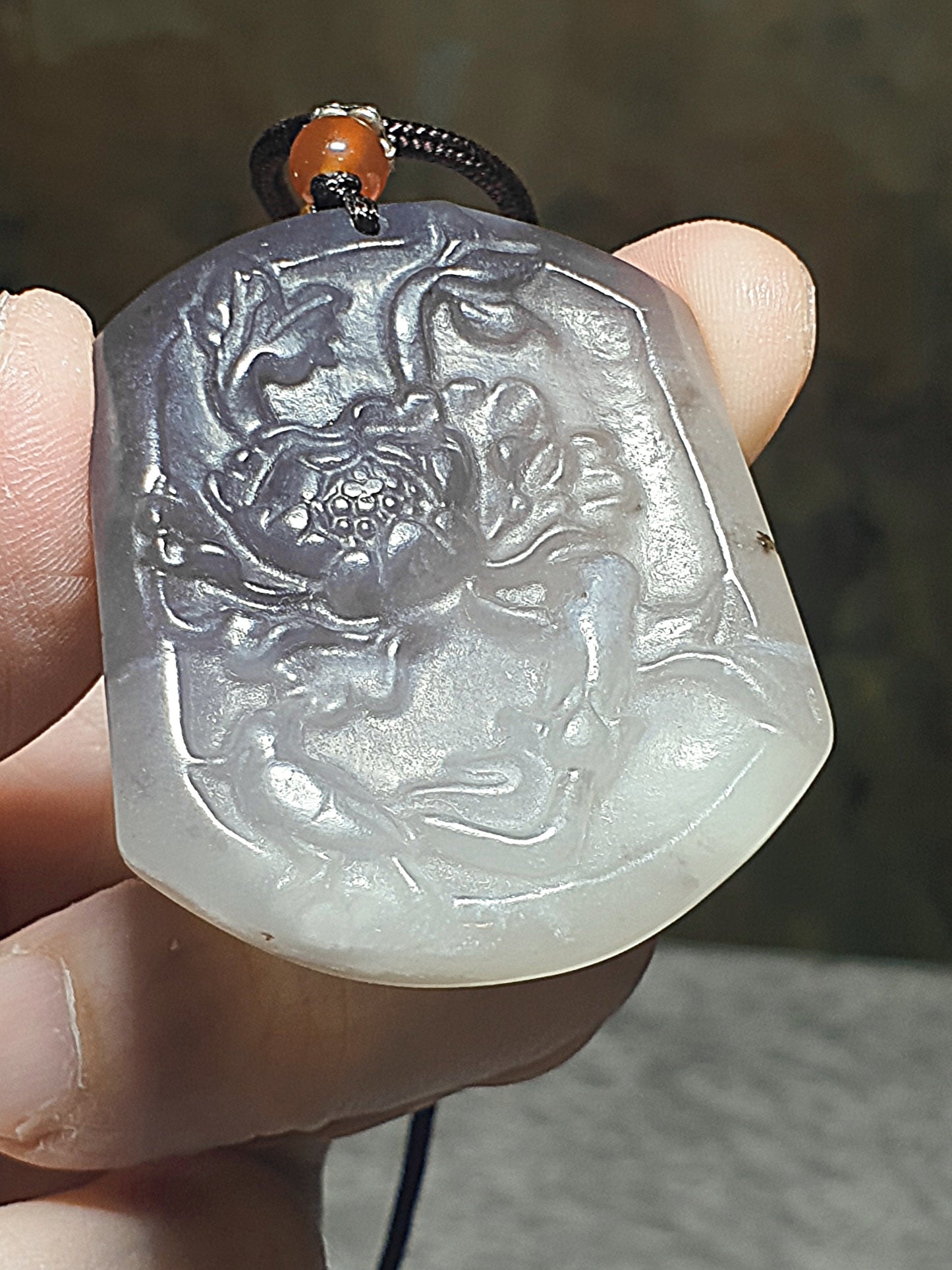 Natural Nephrite whitish & smoky grey with a slight hint of lavender Flower & Bird pendant (with certificate) 和田玉双色白、烟灰微紫调花鸟吊坠(带证书)