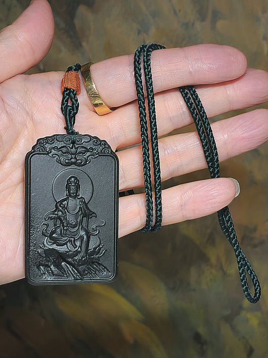 Premium Nephrite deep ink green Guan Yin & Pi Xiu Jade pendant (with certificate) 和田玉塔青墨绿精工雕刻观音、貔貅牌头吊坠(带证书)