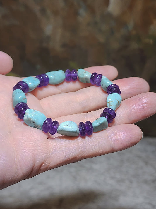 Freeform natural American Turquoise and 8mm abacus shape Amethyst bracelet 天然随形美国松石8毫米紫晶算盘子手链