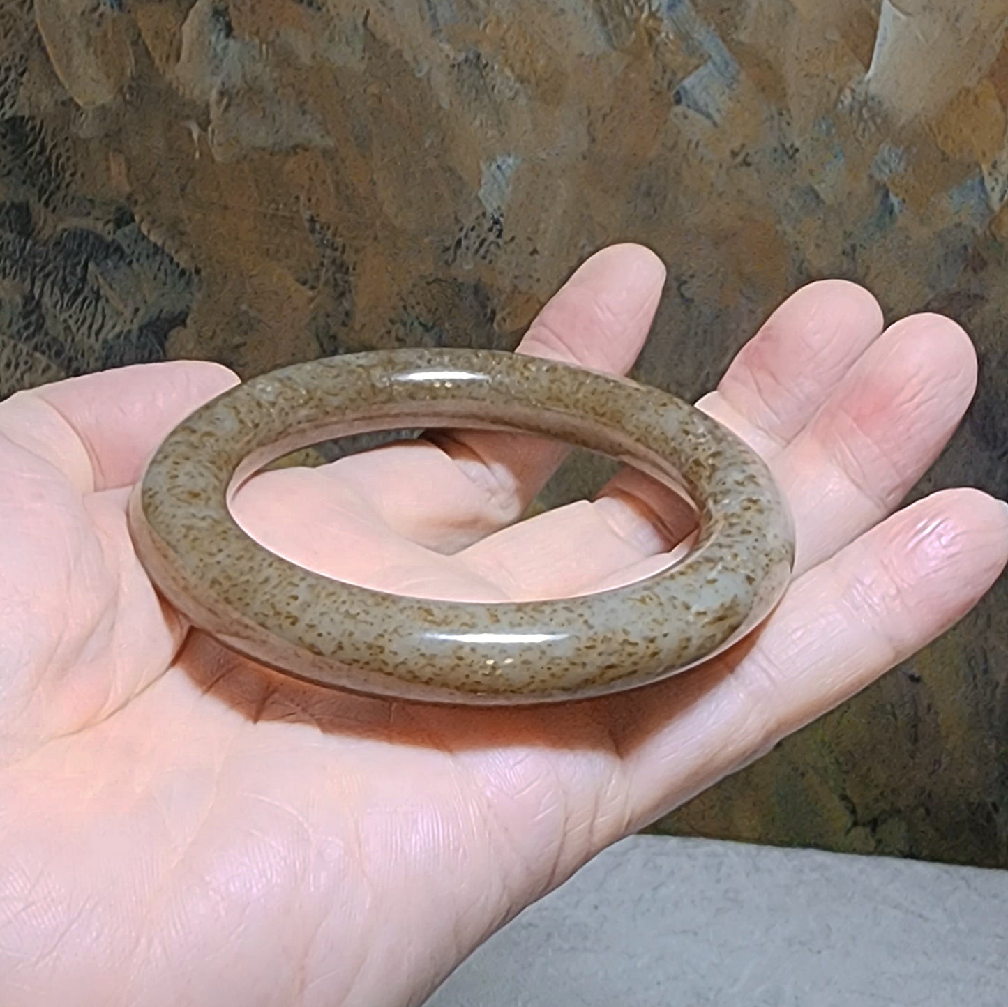 58.1mm Premium Nephrite caramel brownish Jade bangle (with certificate) 58.1毫米和田玉且末糖手镯(带证书)