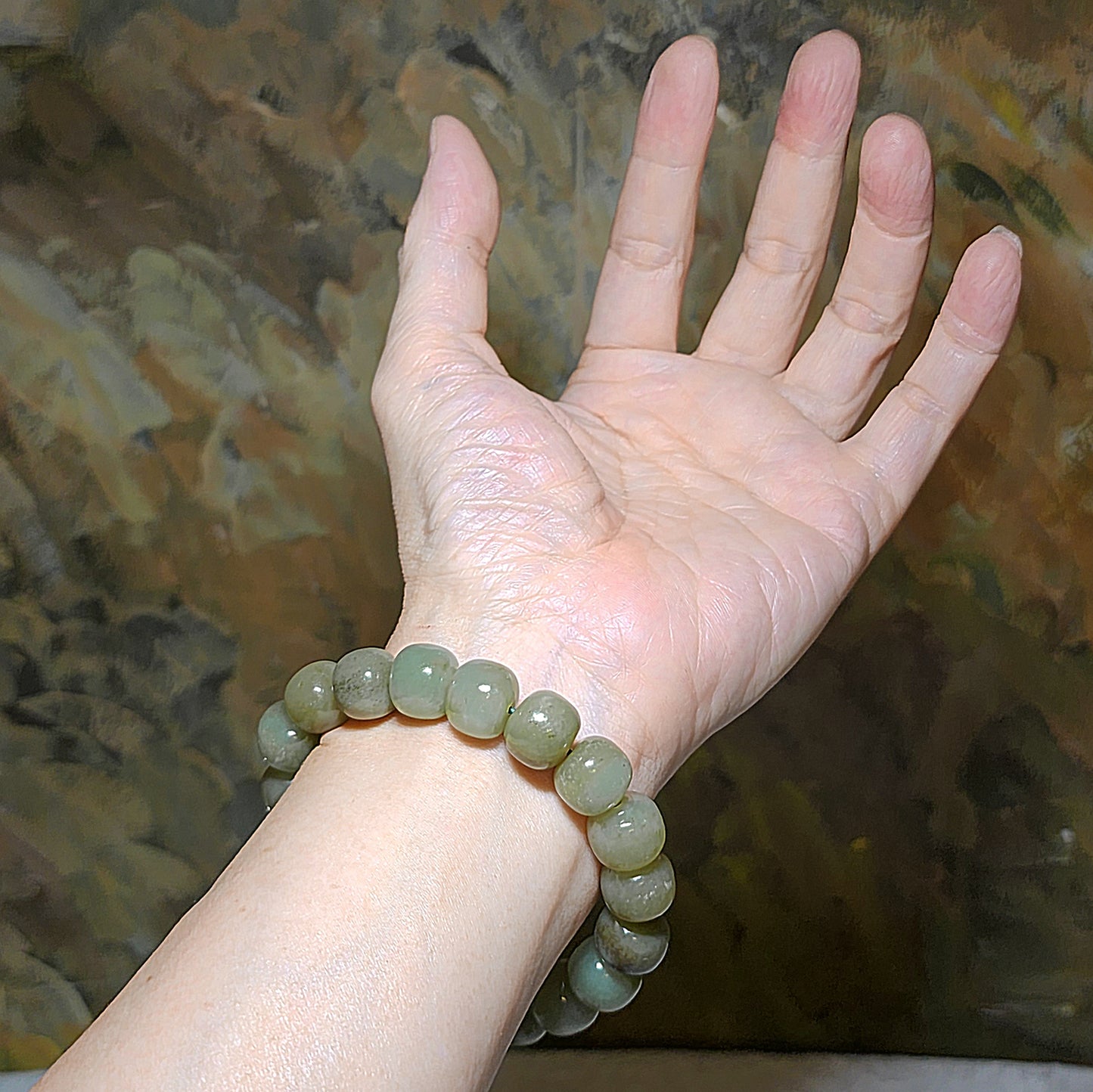 13mm premium greenish caramel brownish Nephrite "traditional old style beads" bracelet (with certificate) 13毫米和田玉且末青白糖老型珠手链(带证书)