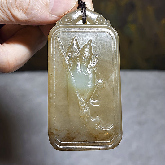 Gegegems Collection premium Nephrite good greasiness old workmanship caramel brown & white Guan Gong Jade pendant (with certificate) 和田玉且末糖白油润旧工关公吊坠(带证书)