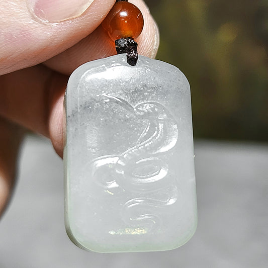 Premium natural Nephrite good greasiness black & white Snake Jade pendant (with certificate) 和田玉新疆油润高青白青花蛇小吊坠(带证书)