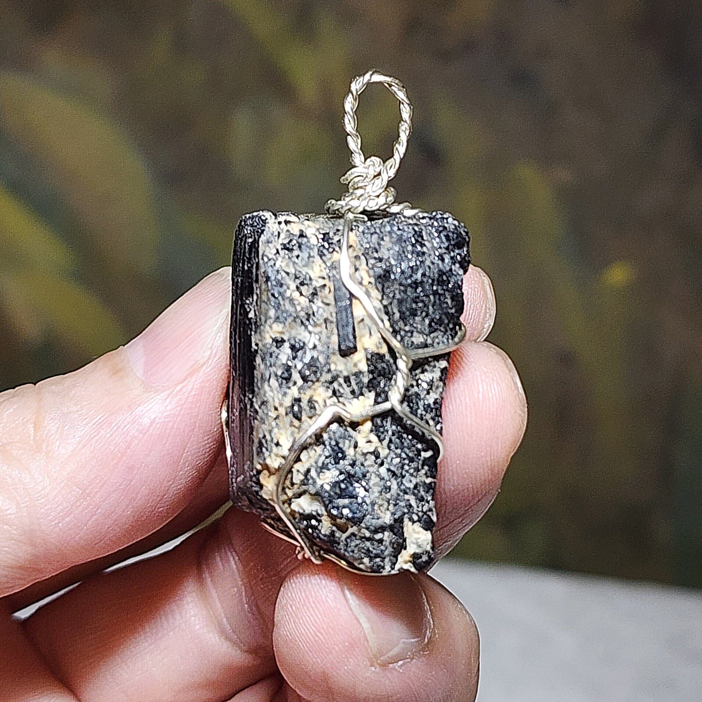 33.8 grams Handmade wired raw Black Tourmaline pendant [Natural Crystal] 手工黑碧玺吊坠