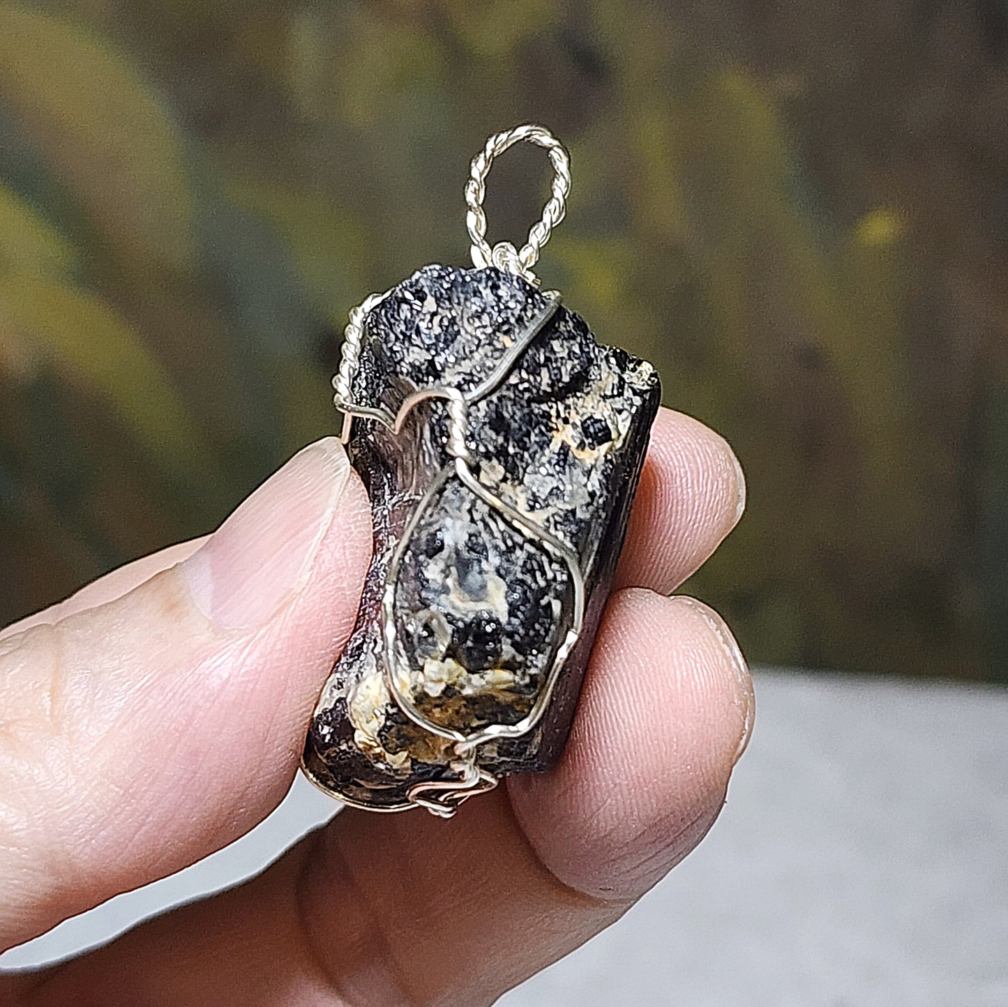 33.8 grams Handmade wired raw Black Tourmaline pendant [Natural Crystal] 手工黑碧玺吊坠