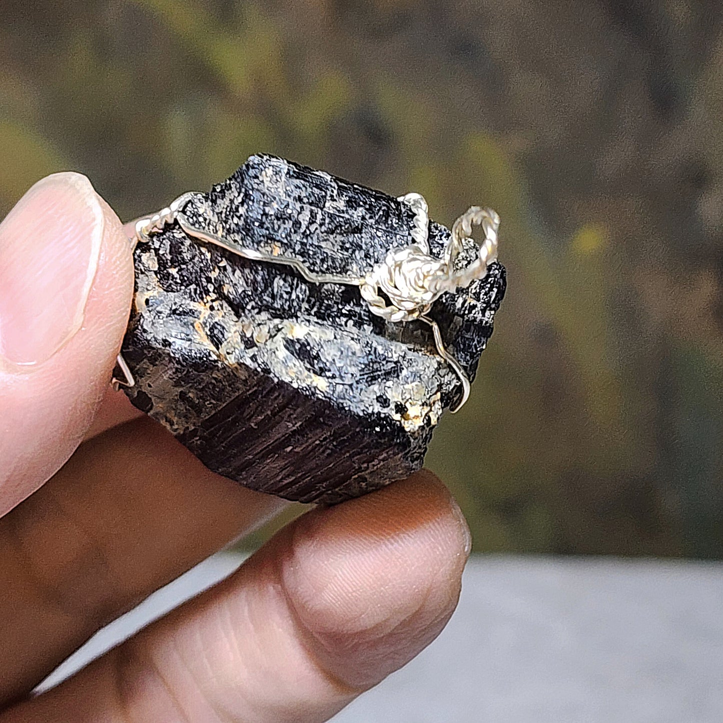 33.8 grams Handmade wired raw Black Tourmaline pendant [Natural Crystal] 手工黑碧玺吊坠