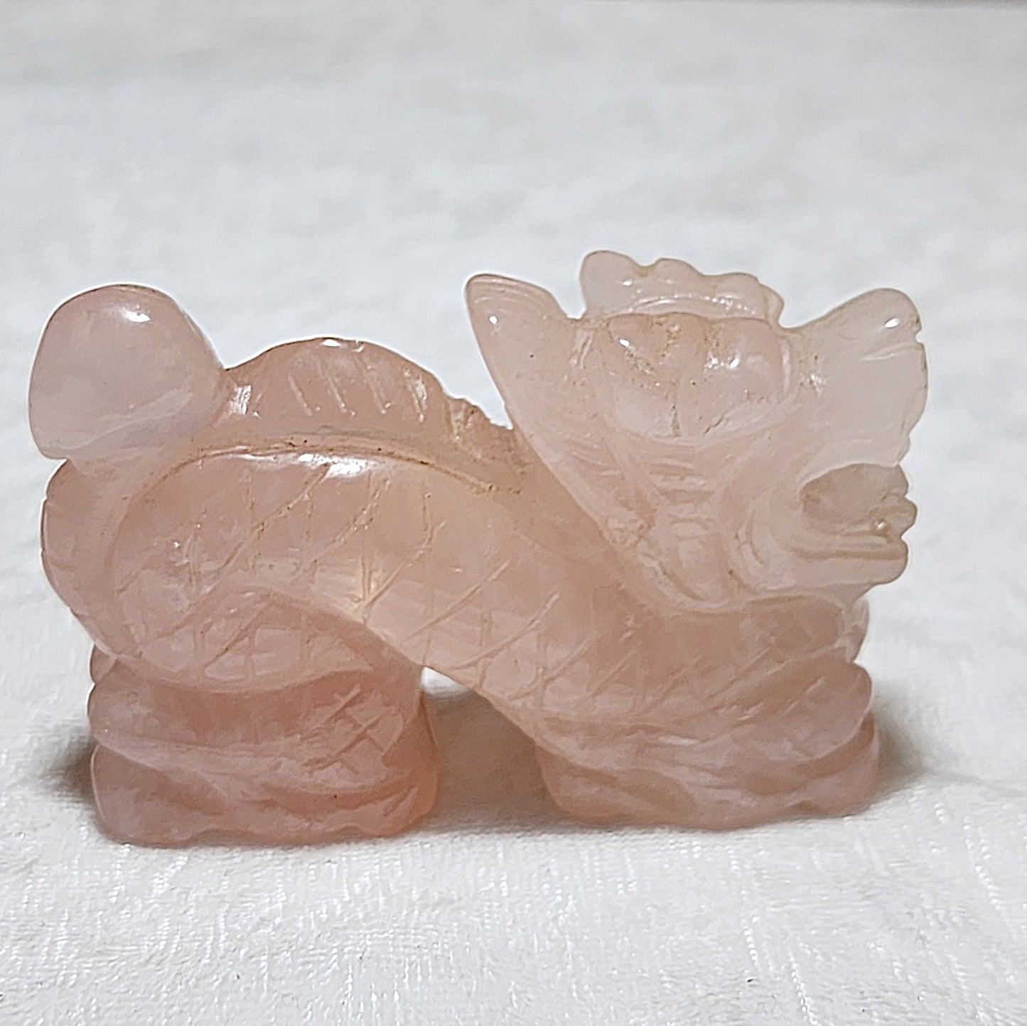 99 grams Premium Rose Quartz 3 dimensional Dragon display [Natural Crystal] 天然粉晶立体龙小摆件